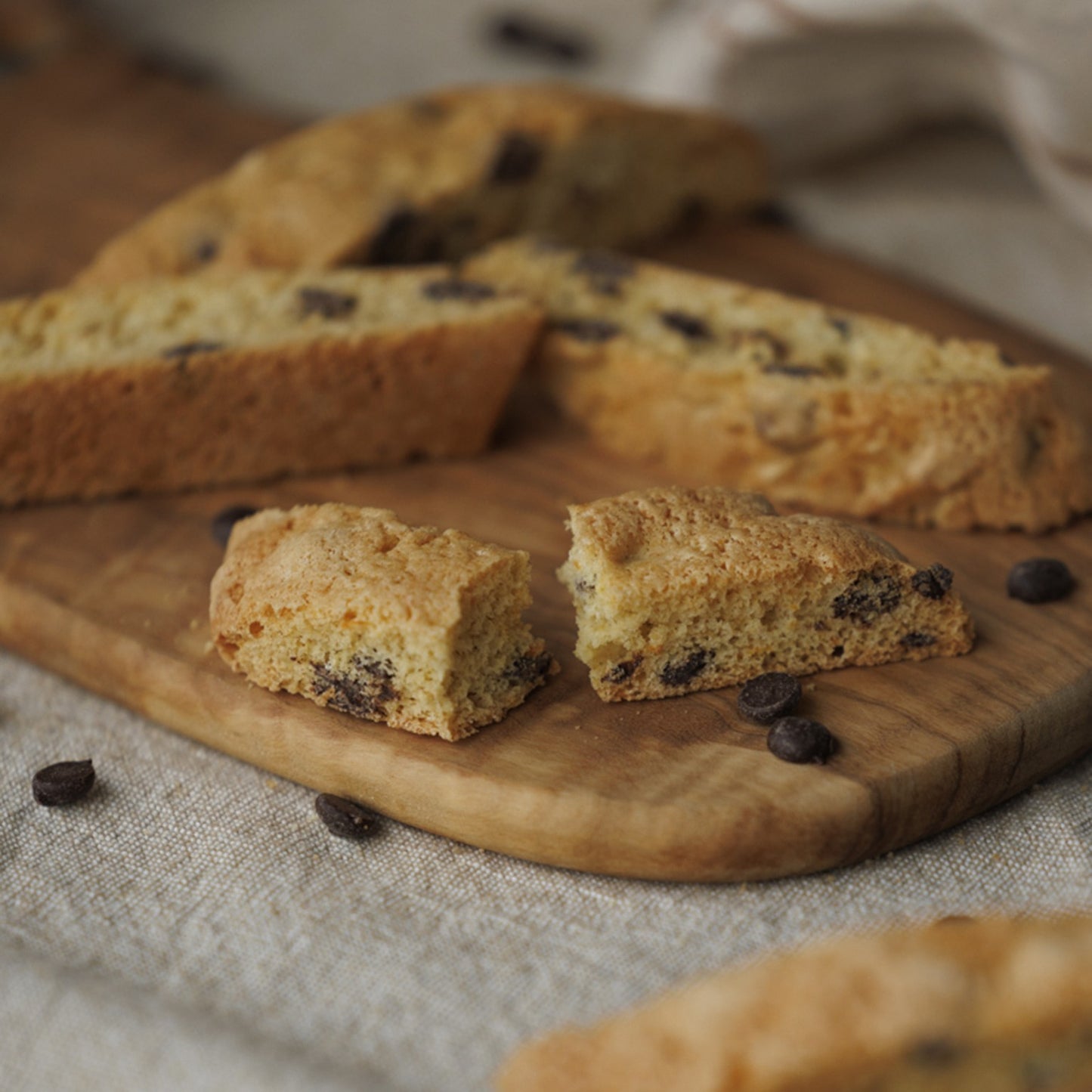 Biscotti med mørk sjokolade og appelsin